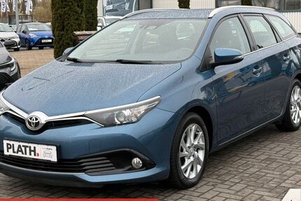 Toyota Auris 146.693 km 10.490 &euro; Rostock-Warnemünde 18119