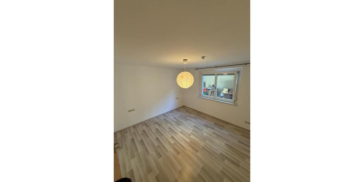 Erdgeschoßwohnung Endingen am Kaiserstuhl - 3 Zimmer, 82 m&sup2;, 1.000&euro; | Angebot:26279705