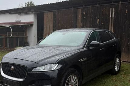 Jaguar F-Pace 183.500 km 11.999 &euro; Merkendorf 91732