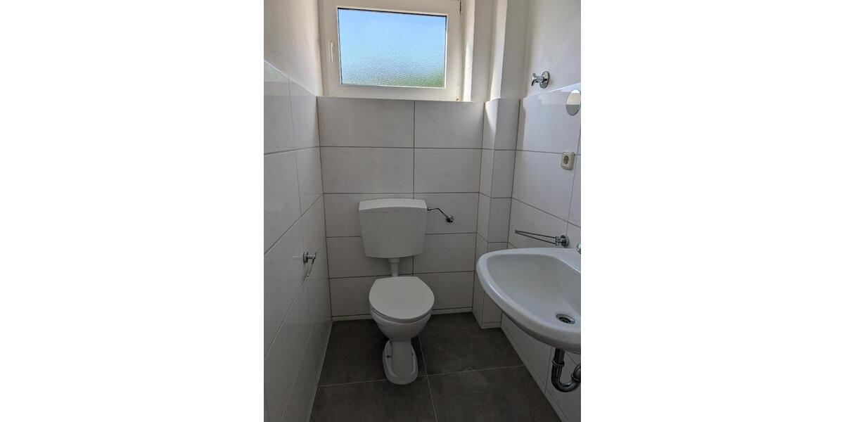 Etagenwohnung Kusel - 3 Zimmer, 71 m&sup2;, 570&euro; | Angebot:26350793