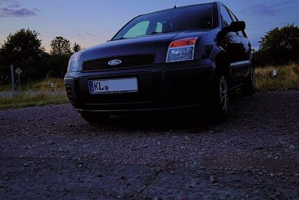 Ford Fusion 156.500 km 2.700 &euro; Annweiler am Trifels 76855