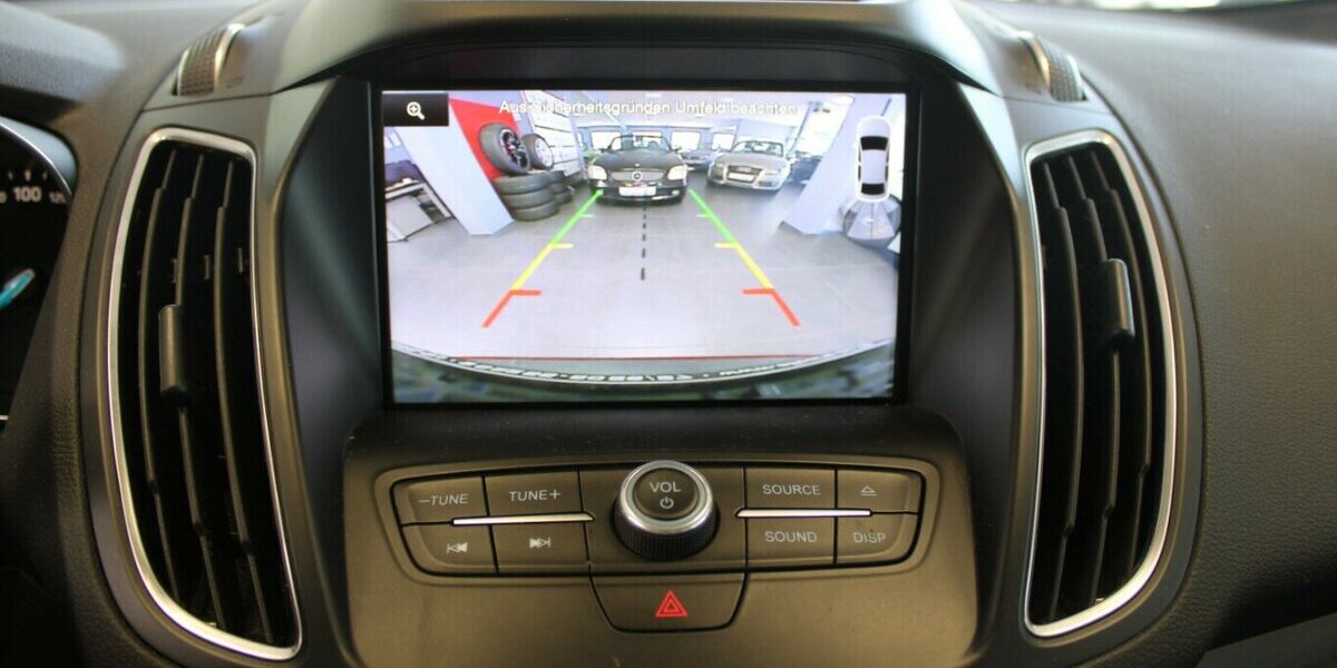 Ford C-Max 1.5 EcoBoost Titanium 66.455 km 11.980 € Euskirchen 53881