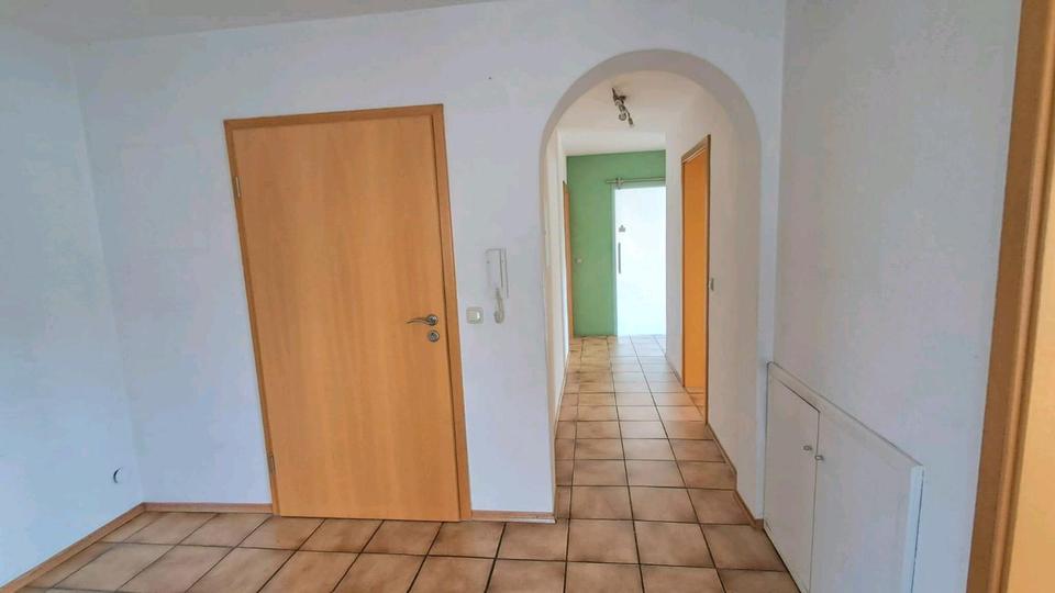 Etagenwohnung Schwarzenbruck - 4 Zimmer, 109 m&sup2;, 350.000&euro; | Angebot:26416007