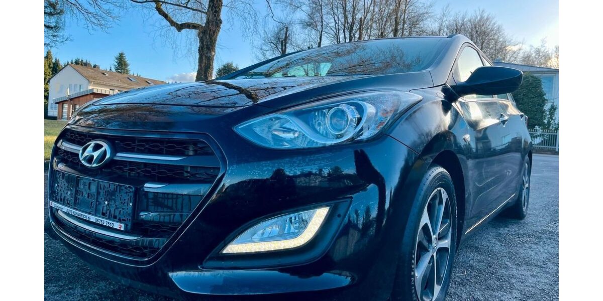 Hyundai i30 204.000 km 6.200 &euro; Halsenbach 56283
