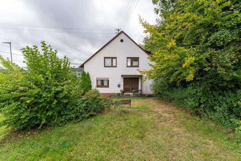 Haus zum Kaufen in Pottum 190.000 € 195 m²
