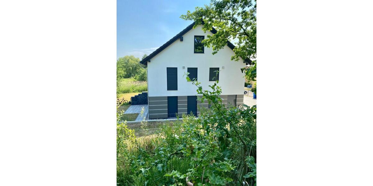 Doppelhaushälfte Werder (Havel) - 4 Zimmer, 130 m&sup2;, 1.800&euro; | Angebot:25161297