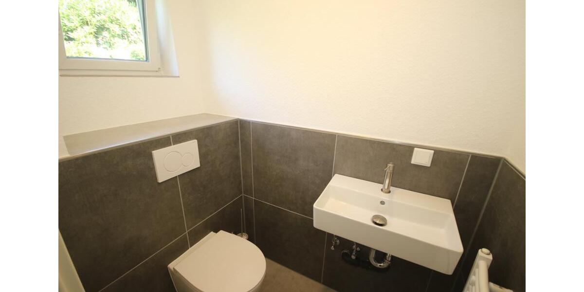 Einfamilienhaus Schalksmühle - 6.5 Zimmer, 160 m&sup2;, 1.800&euro; | Angebot:25571304