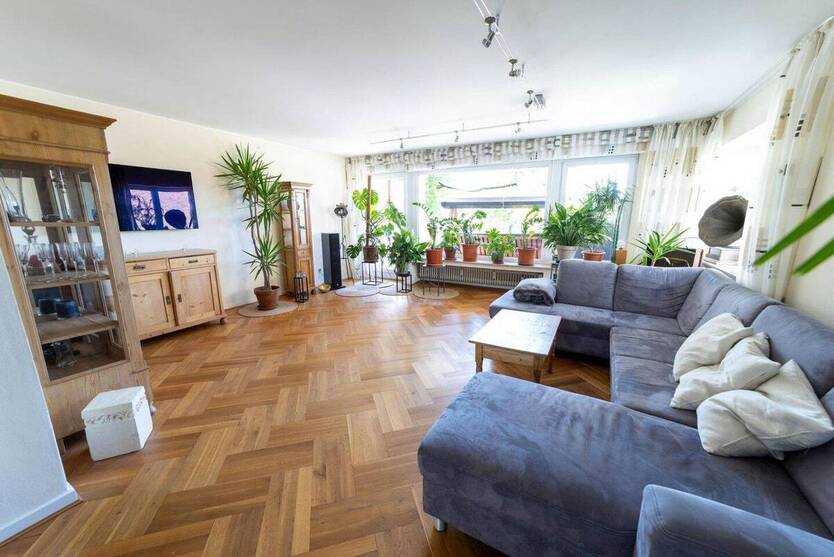 Hochwertiges Stadthaus Im Zentrum Remscheids mit schönem Garten (maklerfrei) 1 zimmer