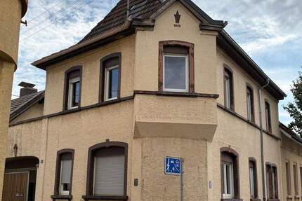 Haus Ludwigshafen Rheingönheim - 8 Zimmer, 206 m&sup2;, 550.000&euro; | Angebot:25717517