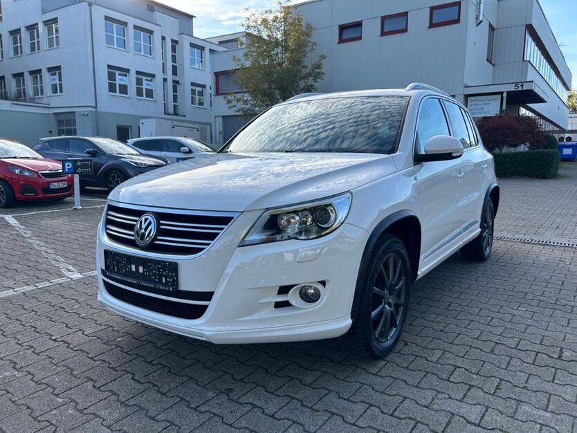 VW Tiguan 72.000 km 10.900 € Reutlingen 72766