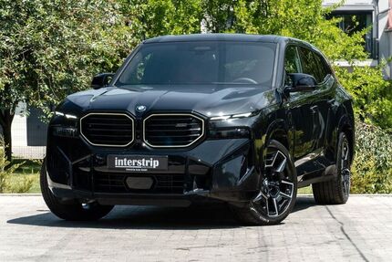 BMW XM