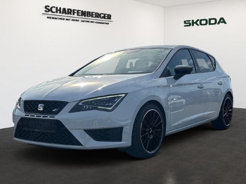 Seat Leon 59.100 km 21.470 € Ingersheim 74379