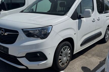 Opel Combo 194.300 km 9.990 &euro; Offenburg 77654