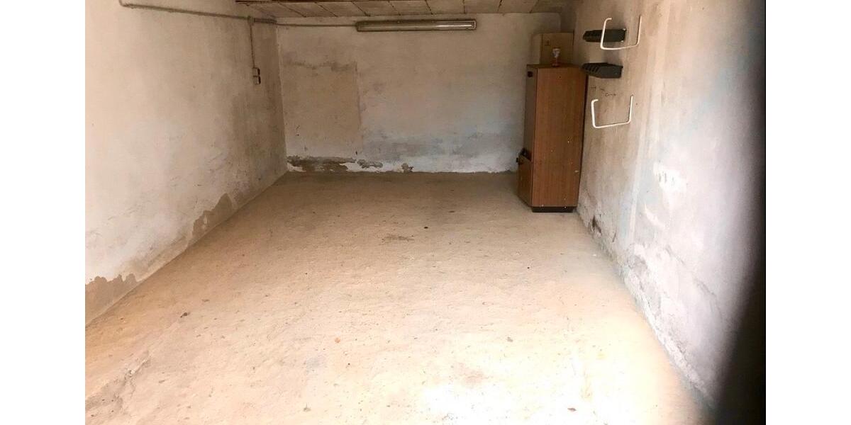 Etagenwohnung Rochlitz - 3 Zimmer, 60 m&sup2;, 28.000&euro; | Angebot:27083990
