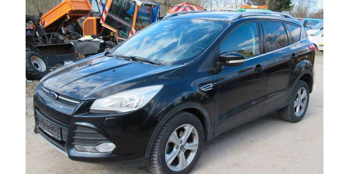 Ford Kuga 204.000 km 3.999 &euro; Eisfeld 98673
