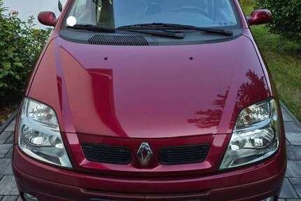 Renault Scenic 115.300 km 2.222 &euro; Finsterwalde 03238