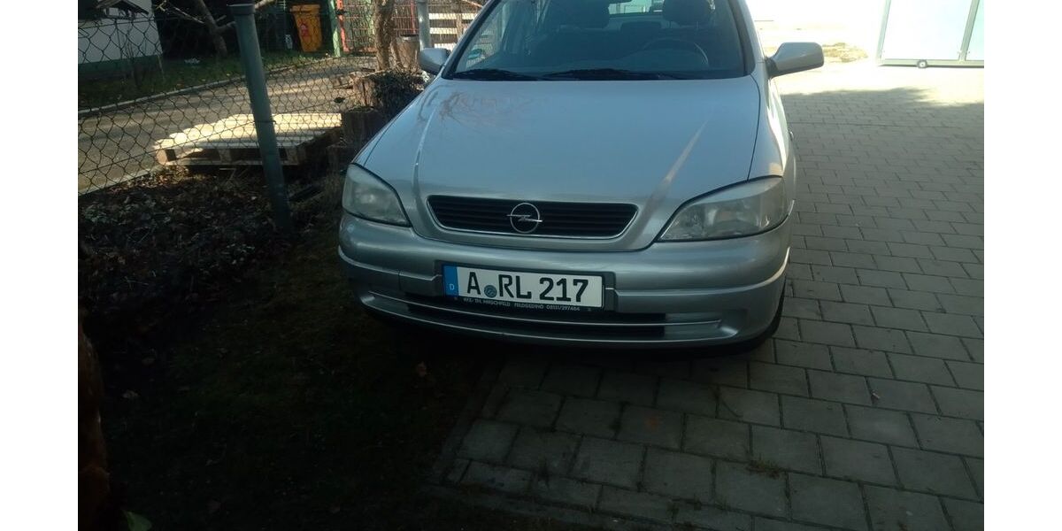 Opel Astra 118.000 km 3.000 &euro; AUGSBURG 86154