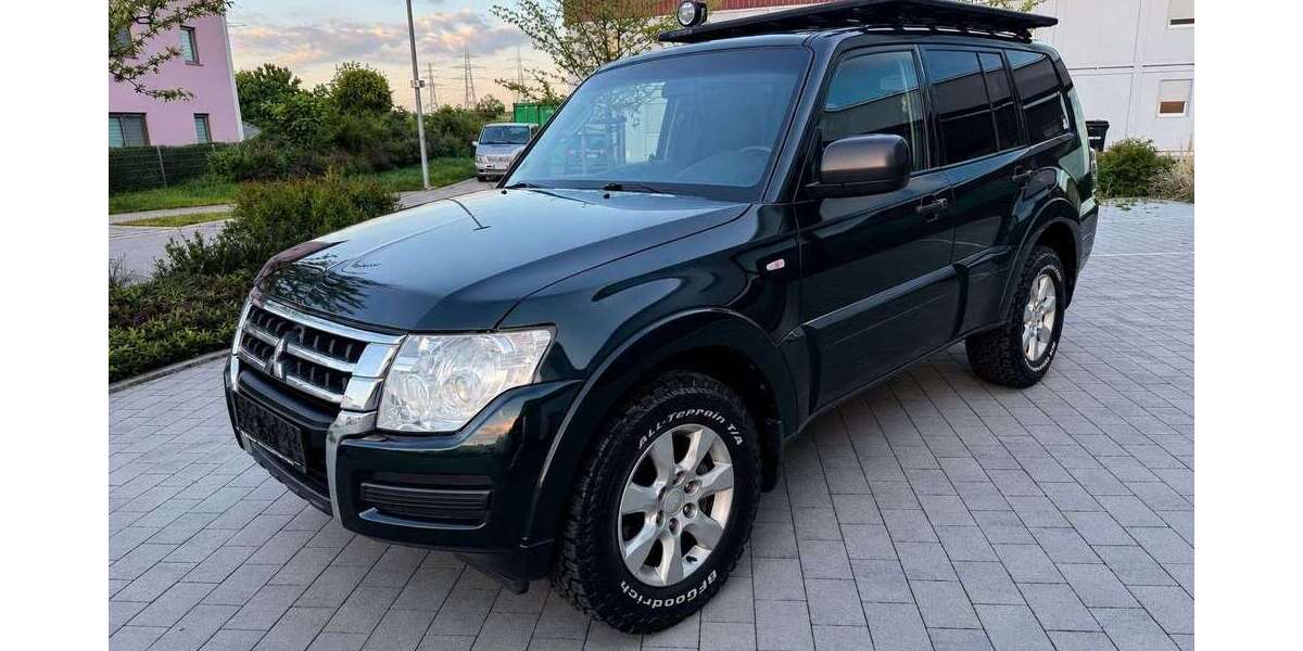 Mitsubishi Pajero 400.000 km 12.990 &euro; Neuching 85467