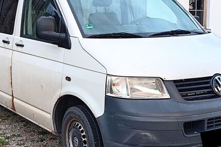 VW T5 Transporter 358.000 km 2.350 &euro; Stöttwang 87677