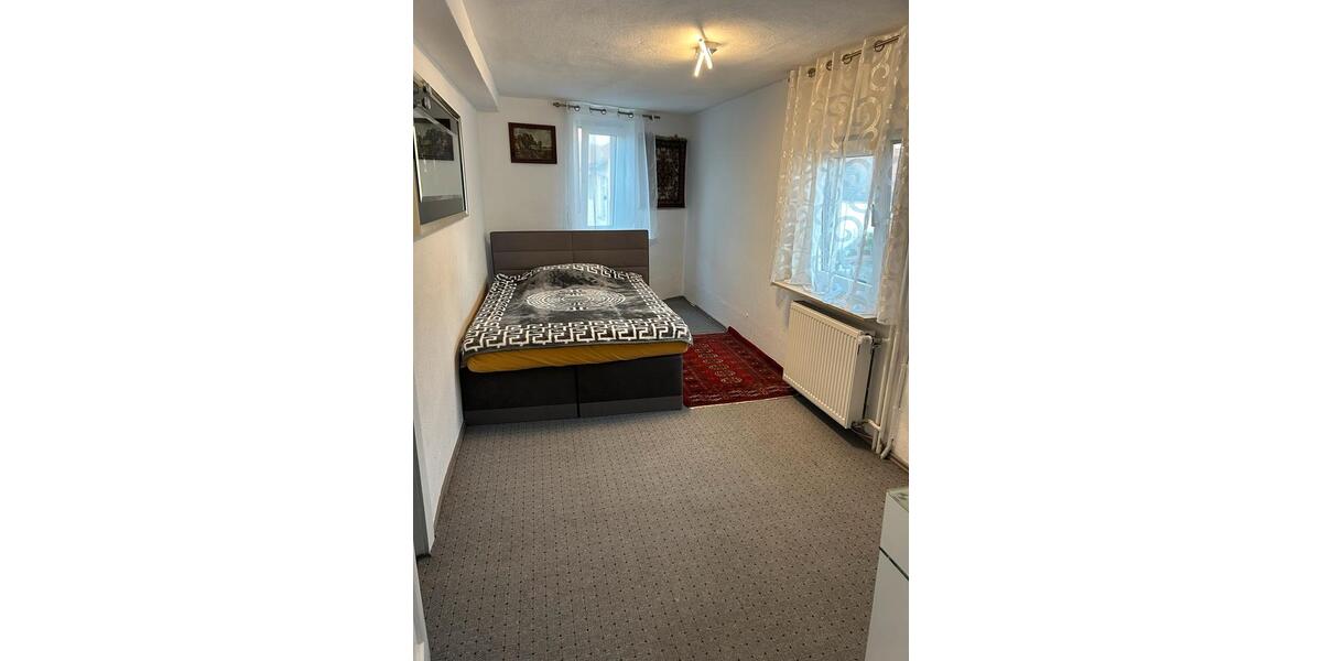 Einfamilienhaus Großwallstadt - 6 Zimmer, 180 m&sup2;, 2.200&euro; | Angebot:24240097