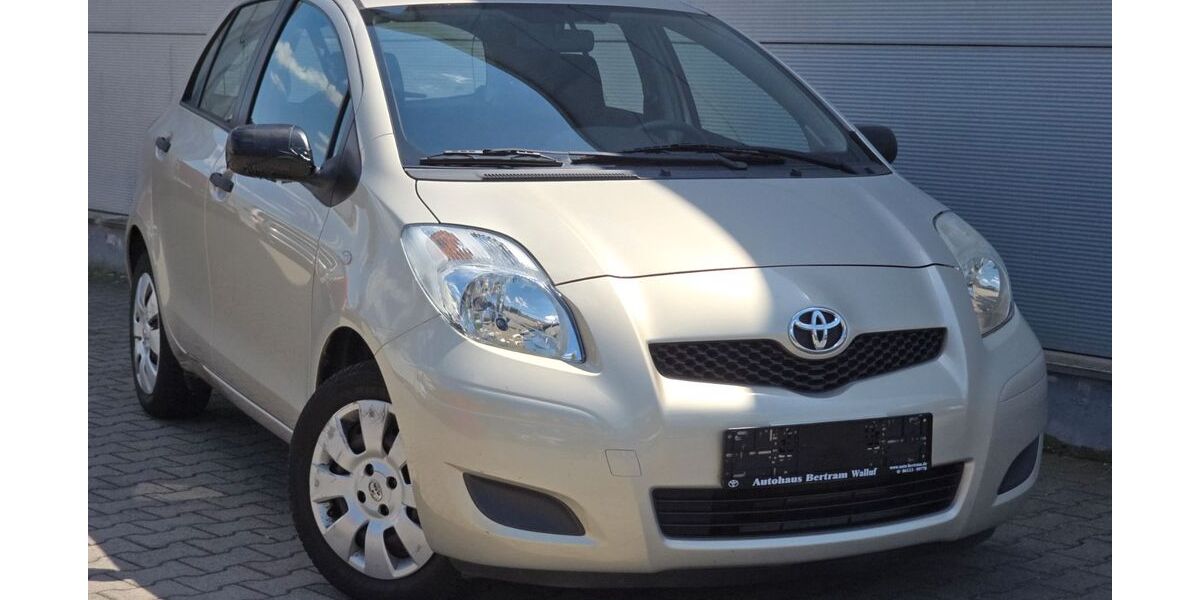 Toyota Yaris 86.428 km 4.700 &euro; Wiesbaden 65201