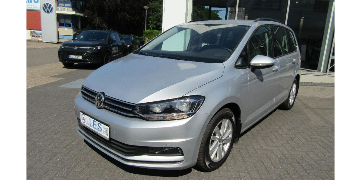 VW Touran 41.478 km 23.450 &euro; Emmerich am Rhein 46446