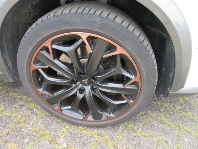 Cupra Formentor VZ 1.4 eHybrid DSG NAVI PANORAMA AHK LED 33.831 km 28.488 &euro; Bergkamen 59192