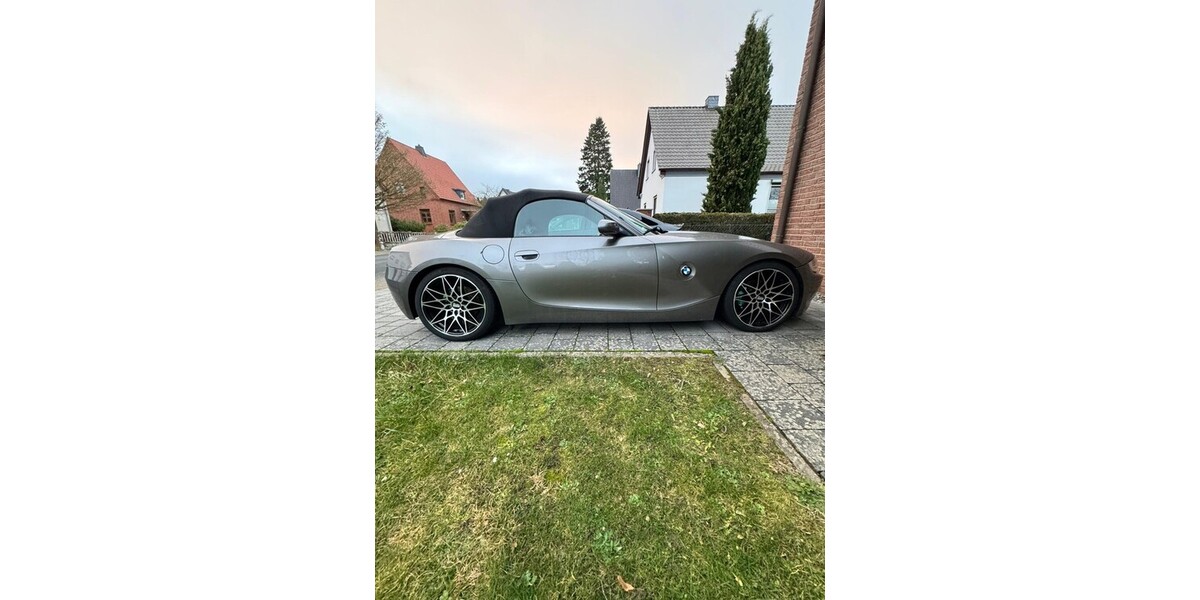 BMW Z4 155.296 km 8.999 &euro; Minden 32423