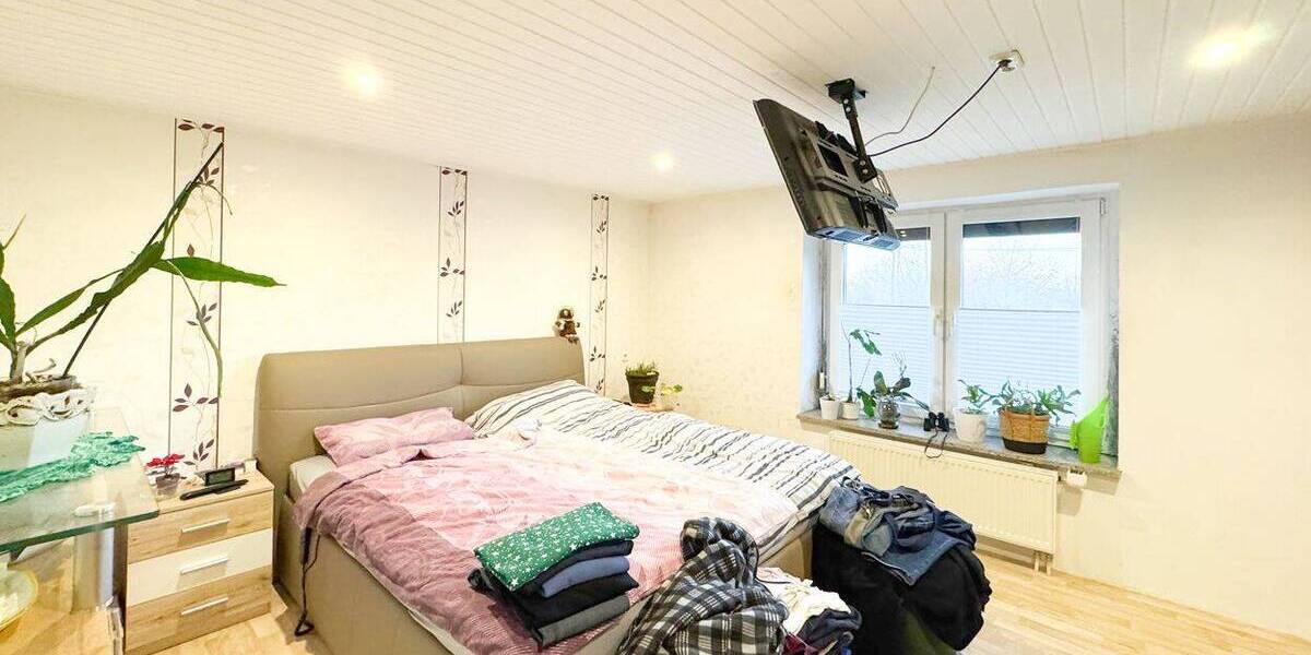 Mehrfamilienhaus, Wohnhaus Aland Pollitz - 8 Zimmer, 227 m&sup2;, 115.000&euro; | Angebot:26686866
