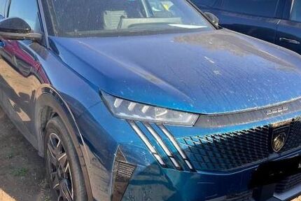 Peugeot 5008 22.531 km 35.280 € Rüsselsheim 65428