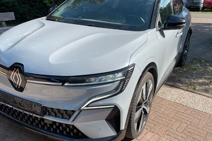 Renault Megane E-TECH 37.236 km 28.900 &euro; Schafstedt 25725