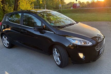 Ford Fiesta 93.000 km 7.000 &euro; hagen 58089