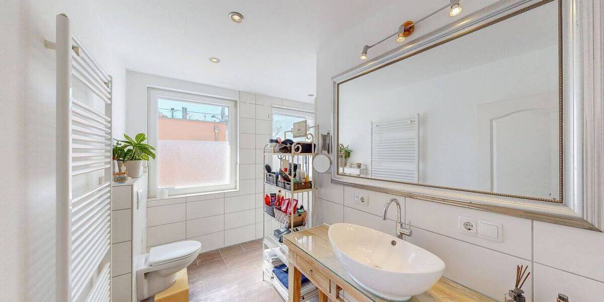 Etagenwohnung Würzburg Altstadt - 3 Zimmer, 90 m&sup2;, 435.000&euro; | Angebot:26359479