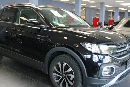 VW T-Cross 1.0 TSI Active Navi - CarPlay - Shz. 12.325 km 18.980 &euro; Euskirchen 53881