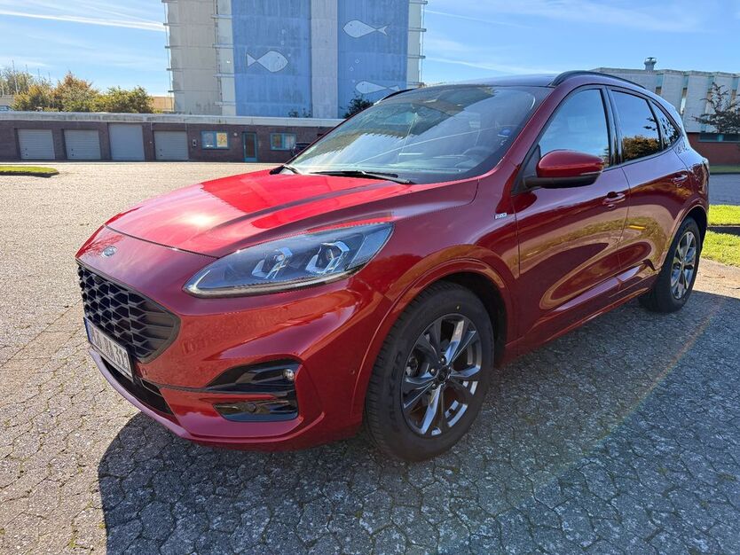 Ford Kuga 40.117 km 22.640 € Schönberg (Holstein) 24217
