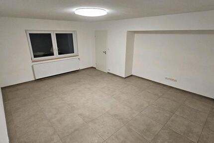 Wohnung Wipperfürth - 1 Zimmer, 45 m&sup2;, 400&euro; | Angebot:25311101