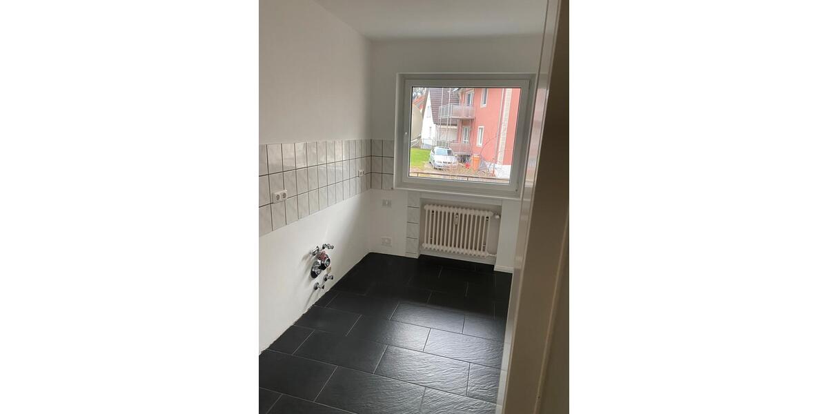 Etagenwohnung Sontra - 2 Zimmer, 55 m&sup2;, 650&euro; | Angebot:26254494
