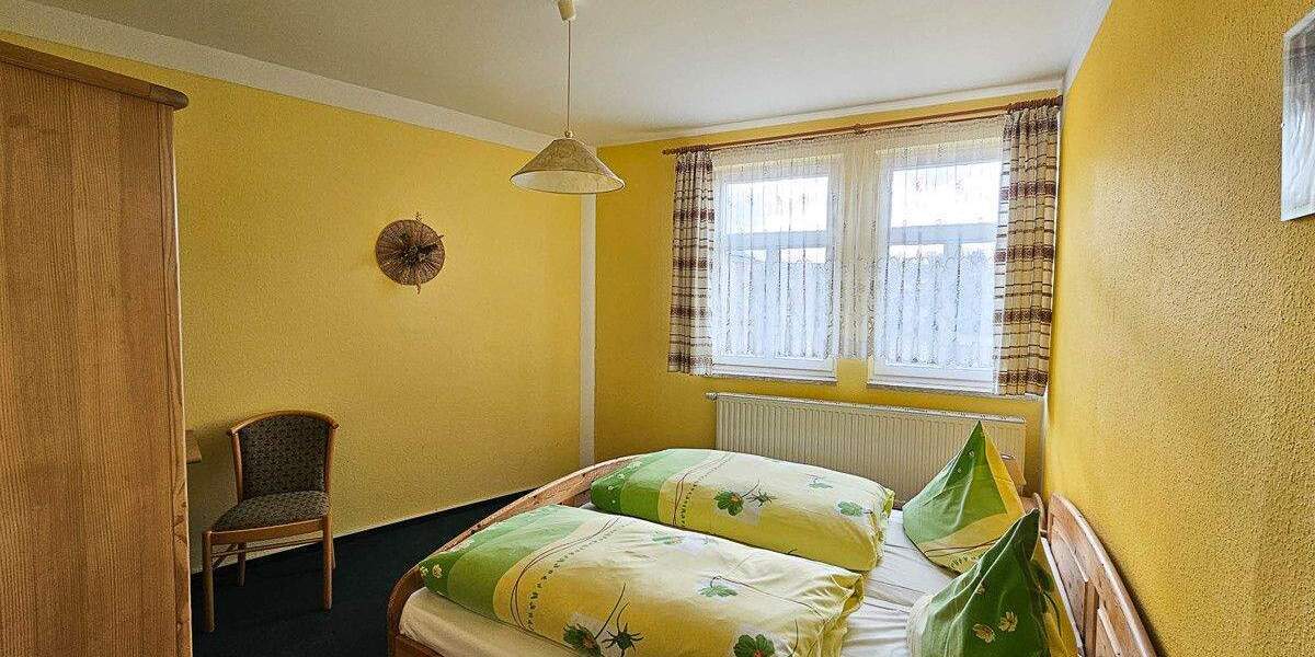 Mehrfamilienhaus, Wohnhaus Grünhain / Beierfeld Grünhain - 8 Zimmer, 200 m&sup2;, 269.000&euro; | Angebot:25688219