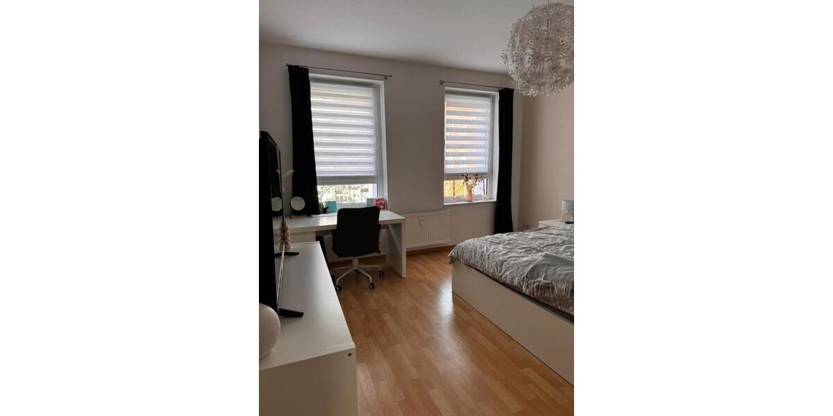 Etagenwohnung Erfurt Johannesplatz - 1 Zimmer, 35 m&sup2;, 415&euro; | Angebot:25537833