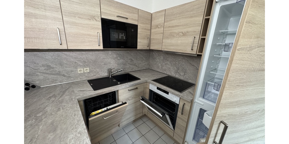 Wohnen mit Mehrwert: 2-Raum-Wohnung mit großzügigem Doppel-Wintergarten in Gera-Bieblach! - Erdgeschoßwohnung Gera Alt-Bieblach | Angebot:27082956