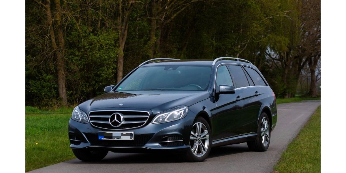 Mercedes-Benz E 200 168.000 km 13.990 &euro; Molbergen 49696