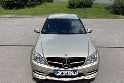 Mercedes-Benz C 200 136.000 km 10.500 &euro; Bibra 98631