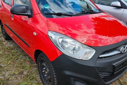 Hyundai i10 108.900 km 2.890 € Grana 06712