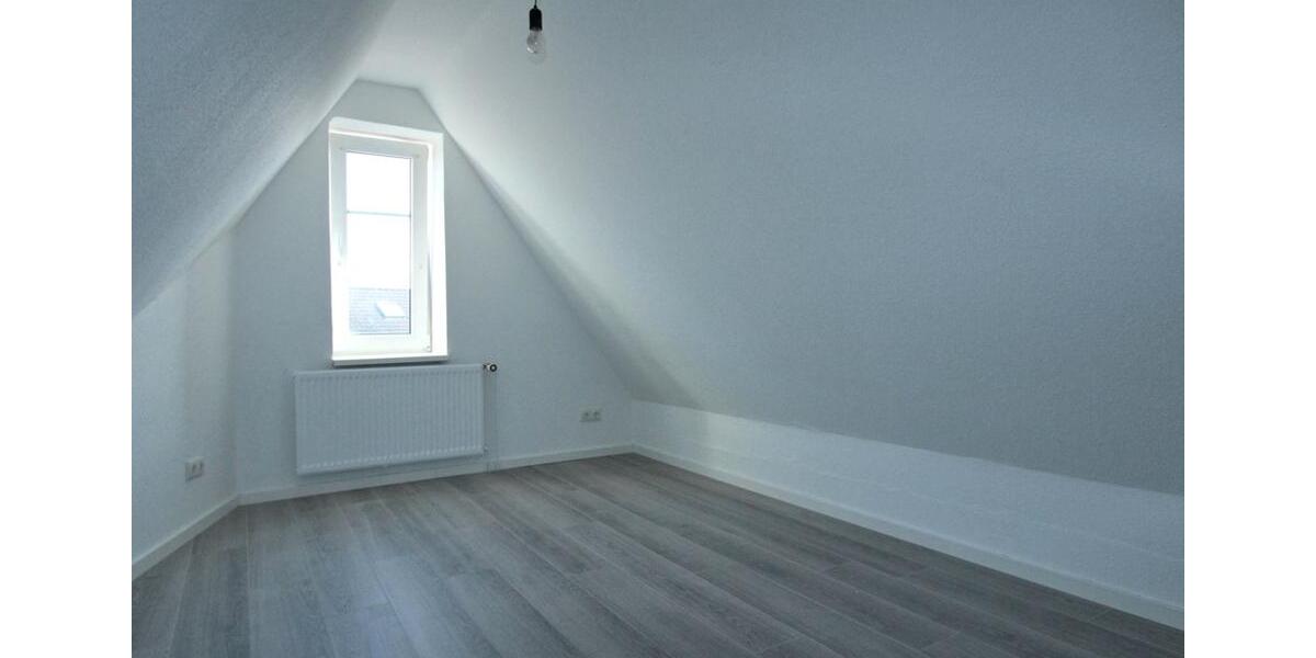 Reihenhaus Syke - 5 Zimmer, 134 m&sup2;, 1.100&euro; | Angebot:26018444