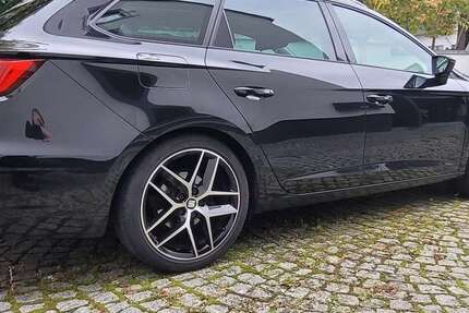 Seat Leon 65.000 km 18.300 € Regensburg 93055