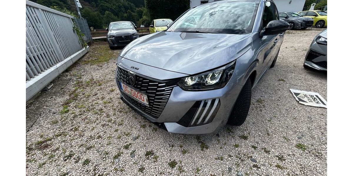 Peugeot 208 20.966 km 18.500 &euro; Gutach 77793