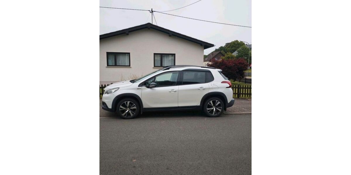 Peugeot 2008 92.100 km 8.990 &euro; Namborn 66640