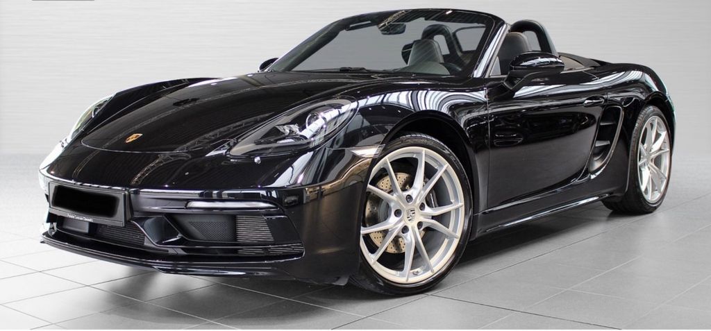 Porsche Boxster 105.000 km 49.800 &euro; München 80331
