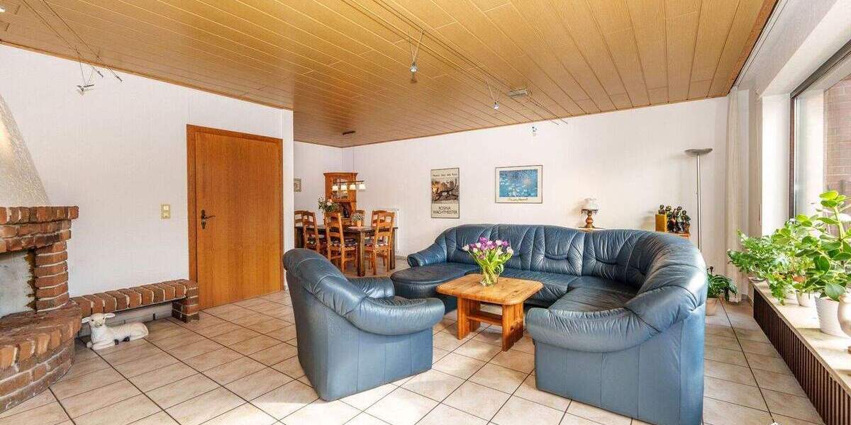 Mehrfamilienhaus, Wohnhaus Krefeld / Fischeln Fischeln - 5 Zimmer, 150 m&sup2;, 499.000&euro; | Angebot:25474041