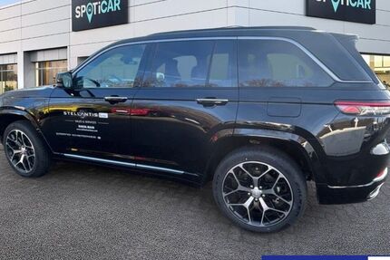 Jeep Grand Cherokee 2.500 km 87.980 &euro; Maintal 63477